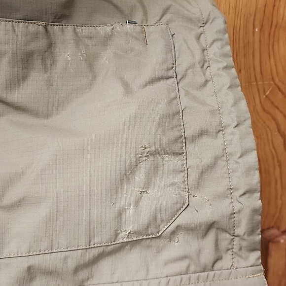 GUC Columbia: Omni-tech Waterproof Breathable Satin Lined Jacket, Men's Medium - Picture 10 of 13